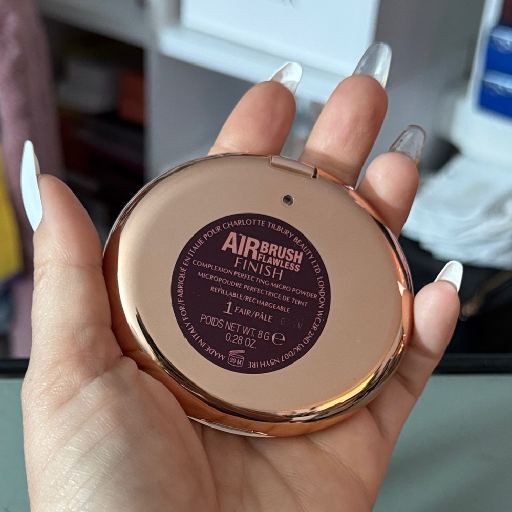 Charlotte Tilbury $48msrp 1 Fair Airbrush Flawless Finish Micro Powder - Picture 4 of 6